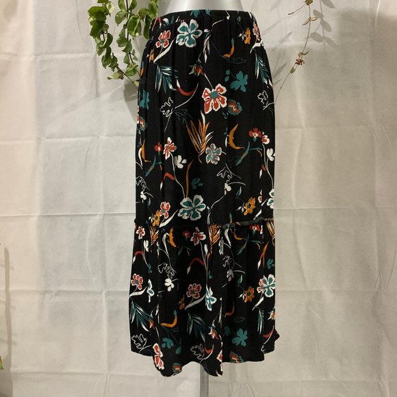 🌀 Forever 21 Contemporary Long Skirt - Picture 1 of 7